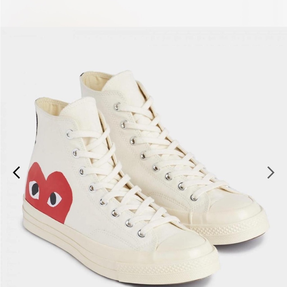 Comme des Garcons Cream and Red Sneakers - Picture 2 of 7